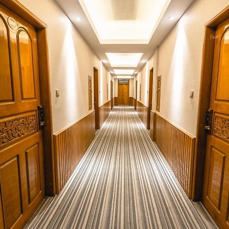 Sunrise Hotel Mandalay Ngoại thất bức ảnh
