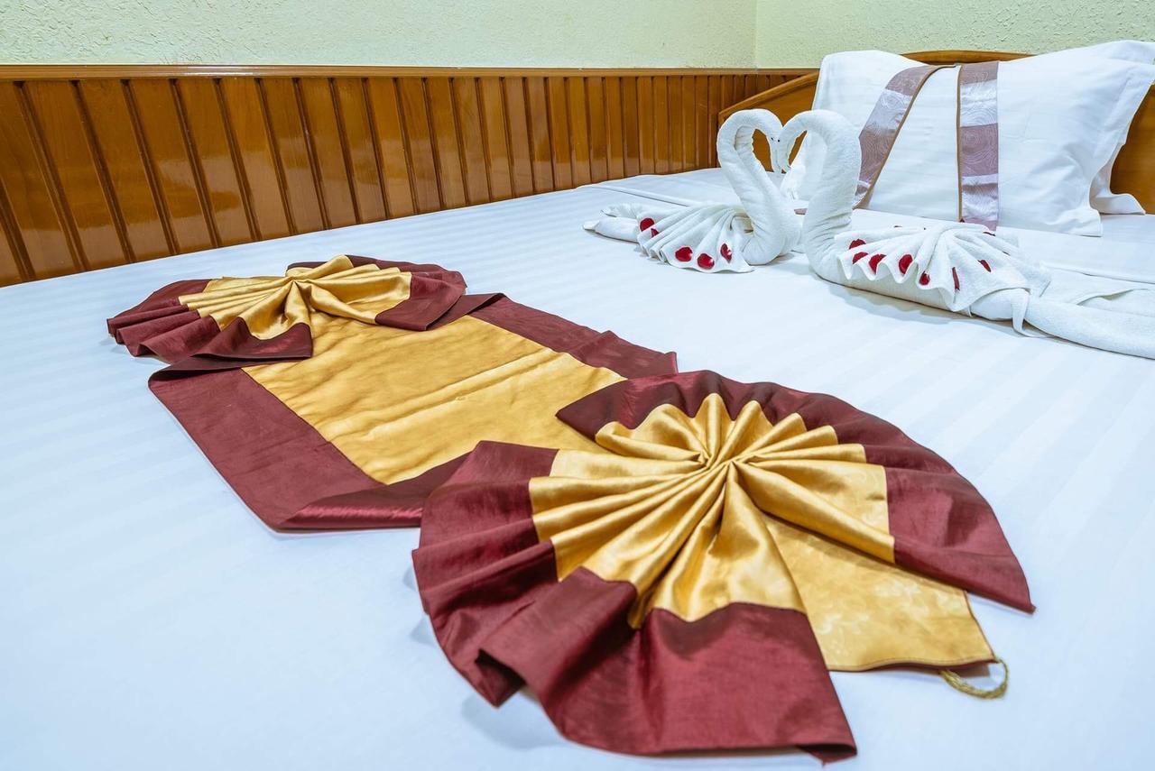 Sunrise Hotel Mandalay Ngoại thất bức ảnh