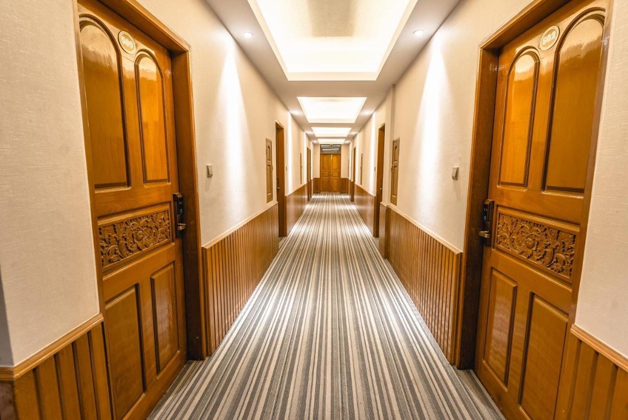 Sunrise Hotel Mandalay Ngoại thất bức ảnh